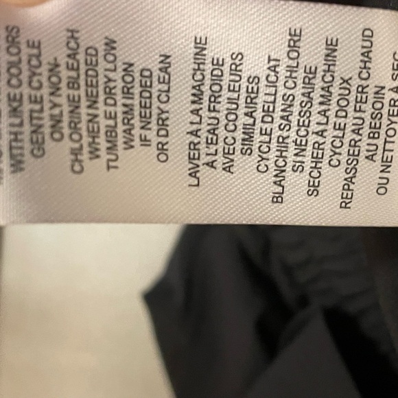 Tahari Classic High Rise Elastic Waist Belted Black Pull on Pants NWOT SMALL - Picture 8 of 8